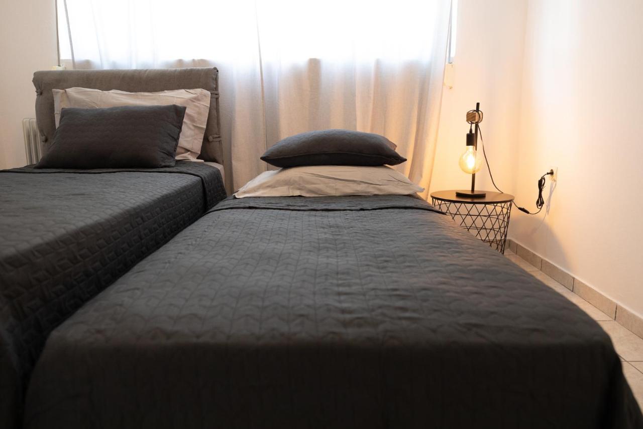 Spacious Apartment Close To The Sea And The City Center Atina Dış mekan fotoğraf